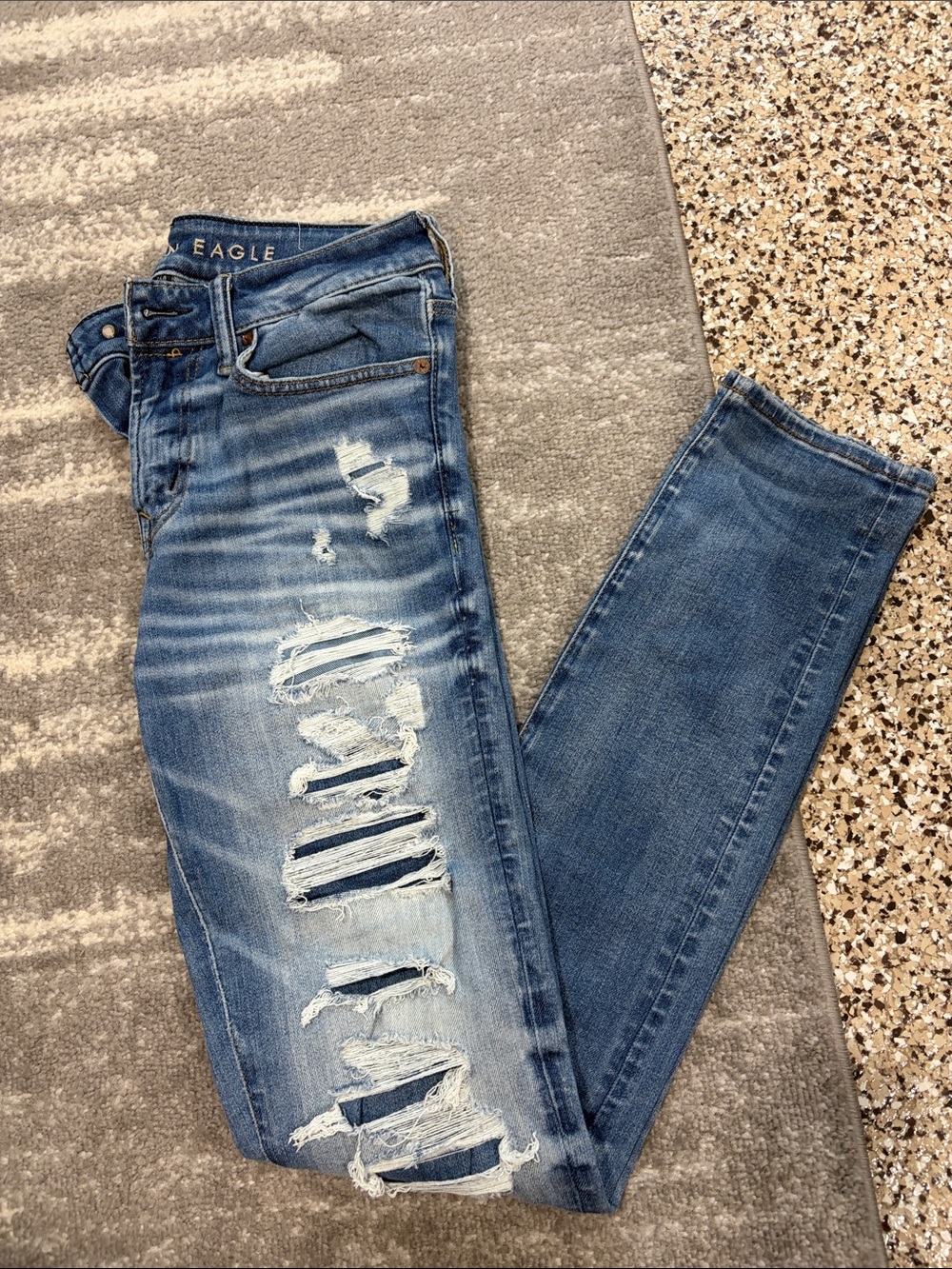 Men’s American Eagle jeans